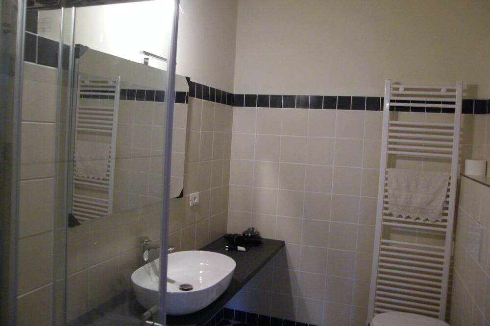 Photo of Bathroom in Gonzaga