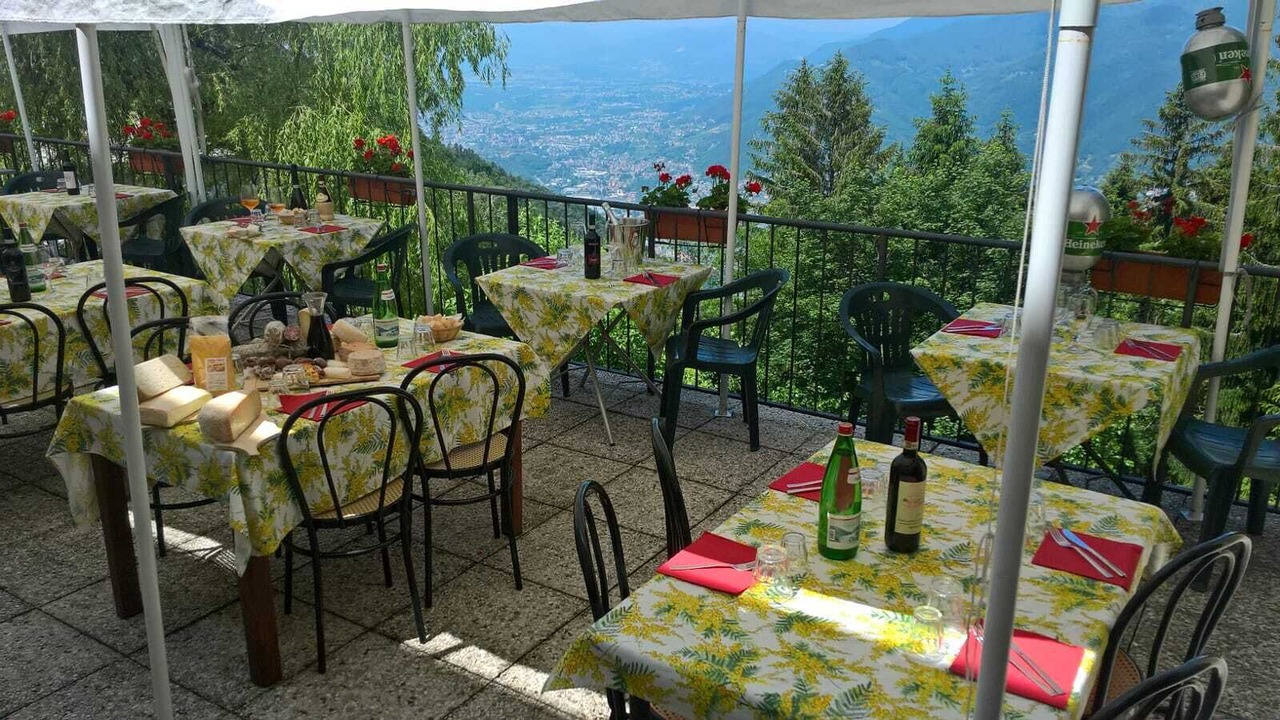 Photo of Bedroom in Brunate