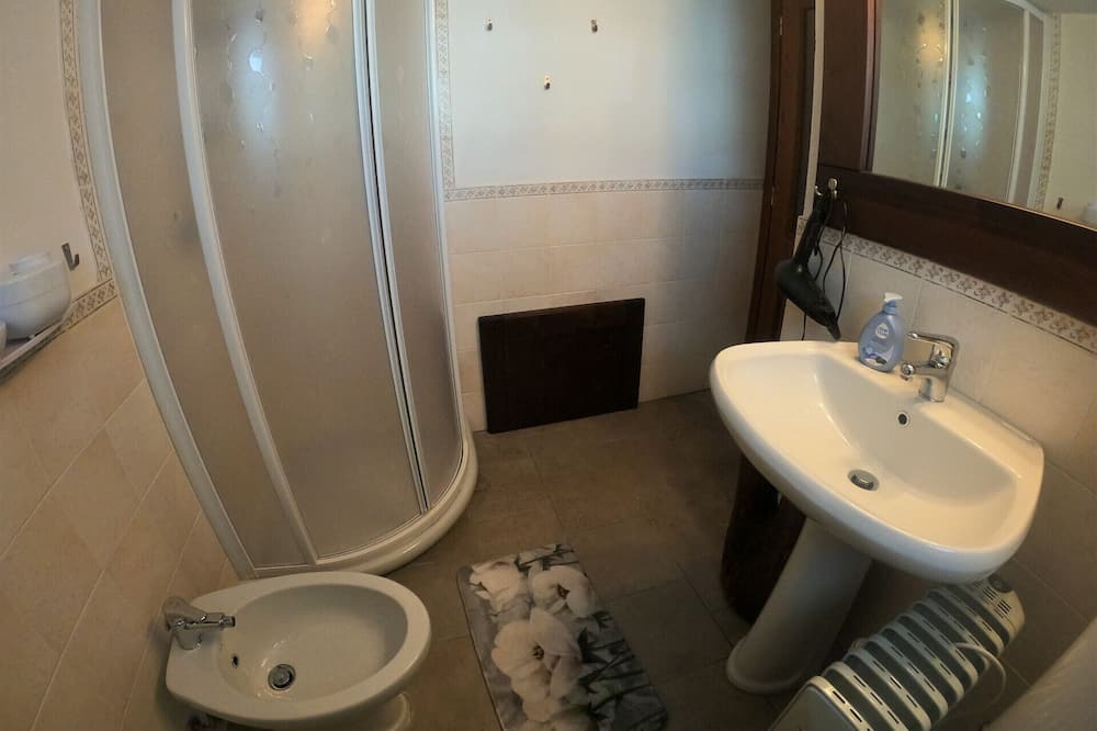 Photo of Bathroom in Paglio