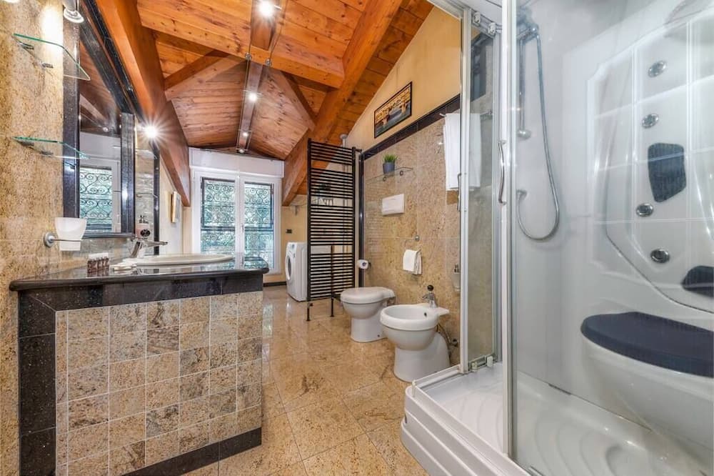 Photo of Bathroom in Pelucca - Villaggio Falck