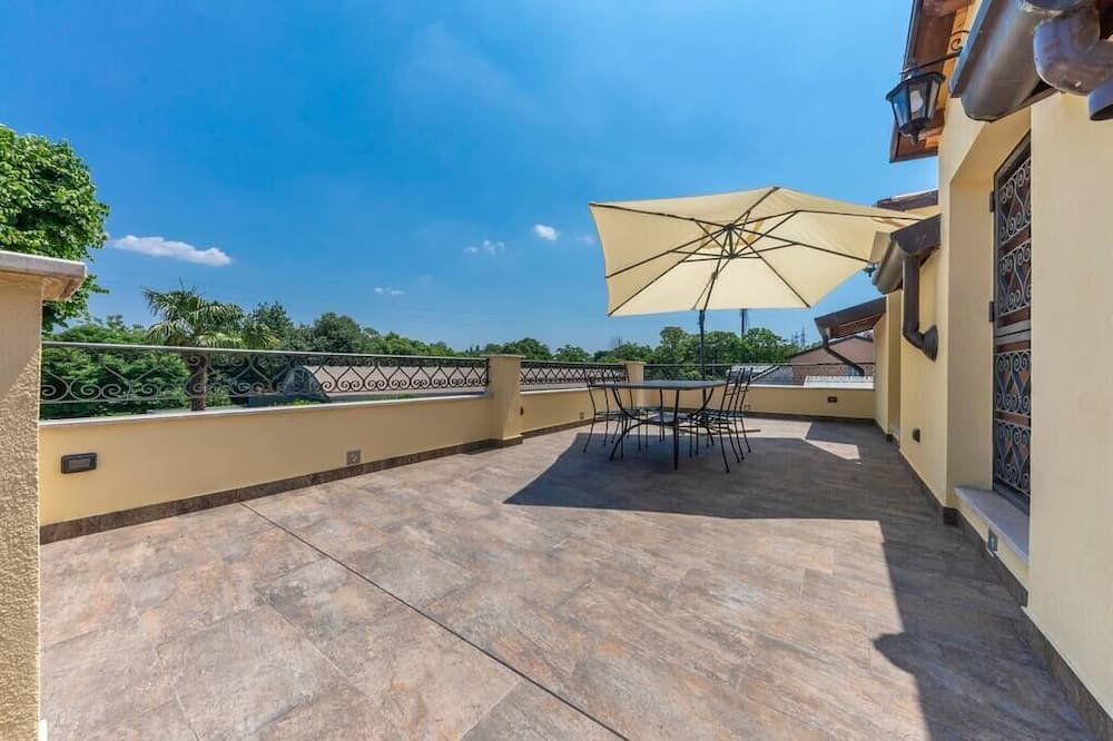 Photo of Patio Balcony in Pelucca - Villaggio Falck