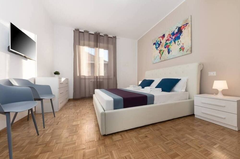 Photo of Bedroom in Lambrate