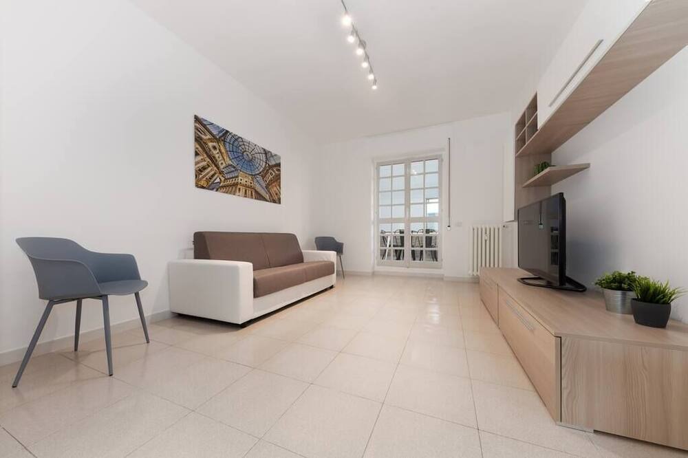 Photo of Livingroom in Lambrate