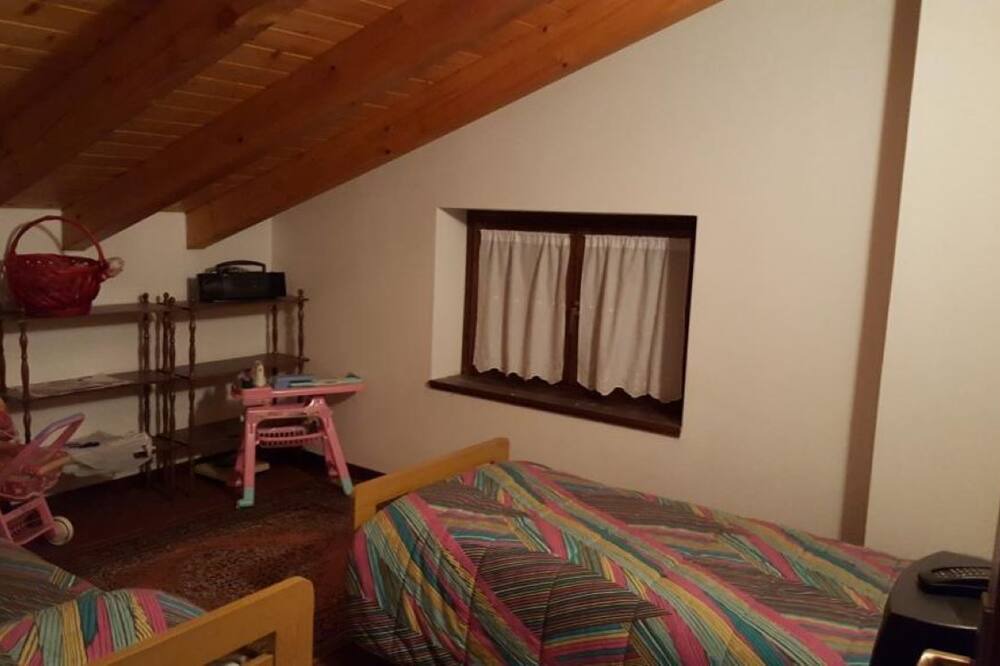 Photo of Bedroom in Civo