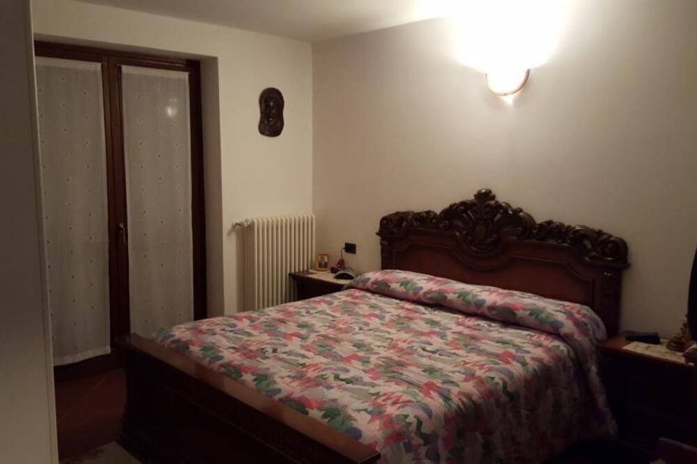 Photo of Bedroom in Civo