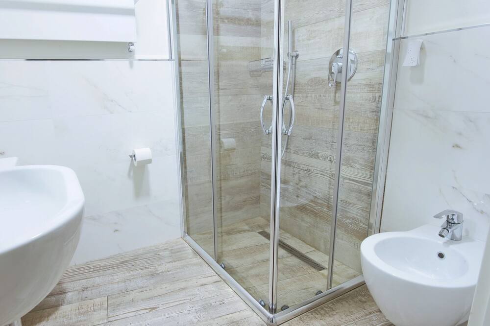 Photo of Bathroom in San Fermo della Battaglia