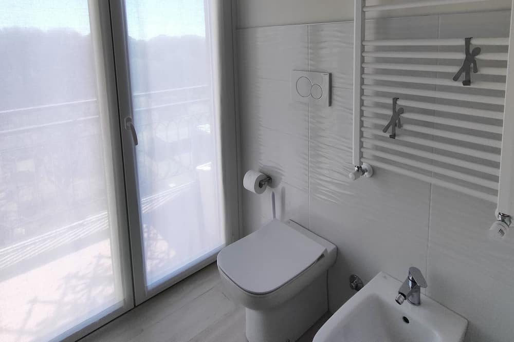 Photo of Bathroom in Rho