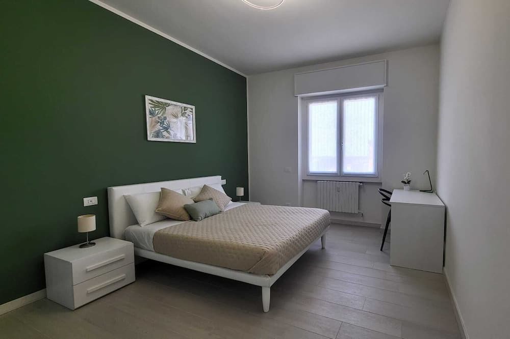 Photo of Bedroom in Rho