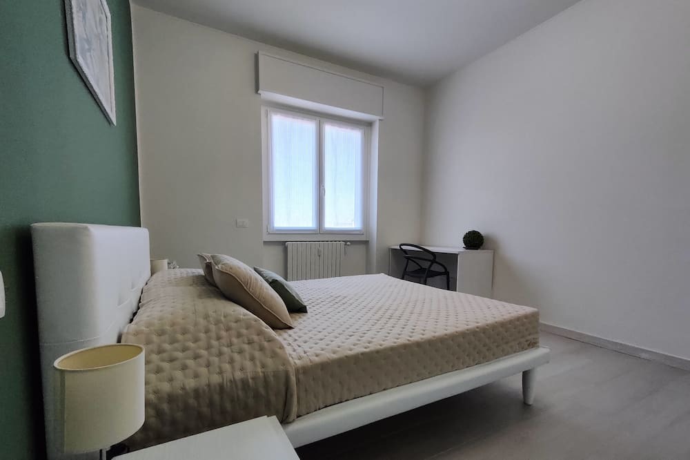 Photo of Bedroom in Rho
