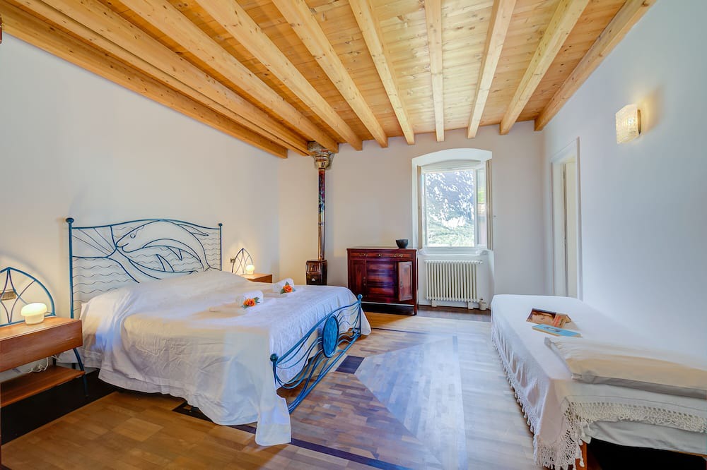 Photo of Bedroom in Gaino