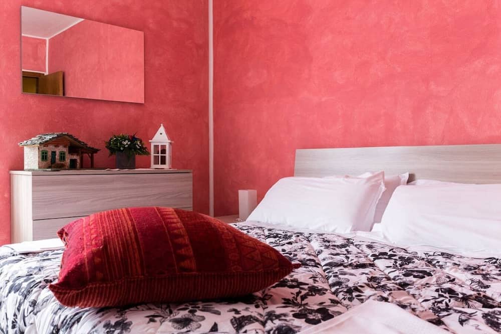 Photo of Bedroom in Albaredo per San Marco