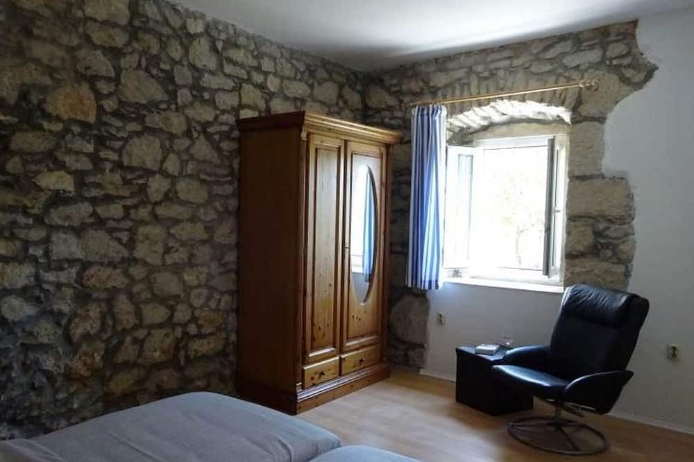 Photo of Bedroom in Brusimpiano