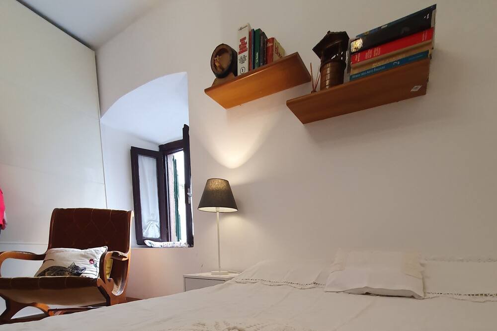 Photo of Bedroom in Endine Gaiano