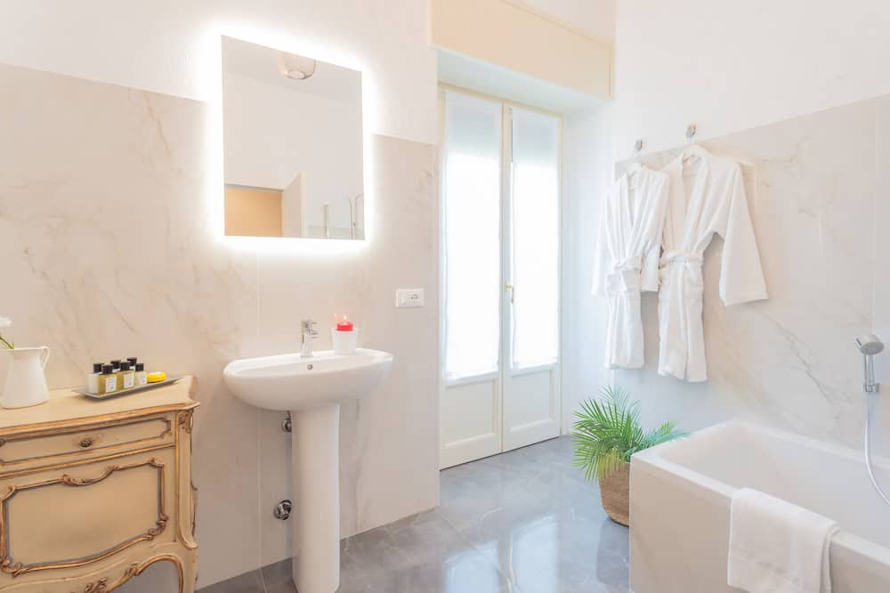 Photo of Bathroom in San Fermo della Battaglia