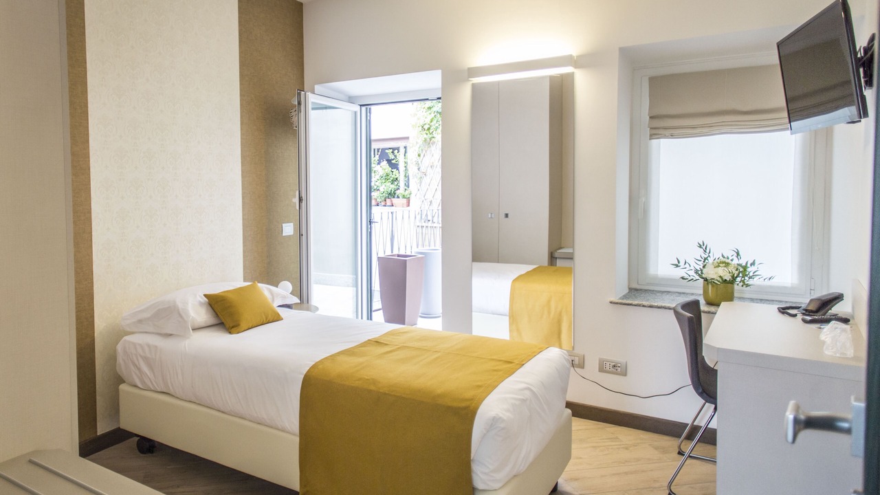 Photo of Bedroom in Angera