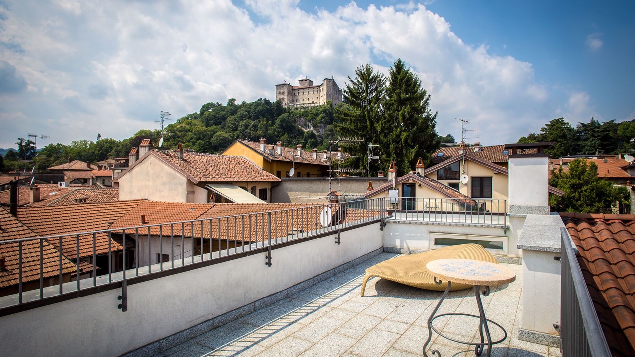 Photo of Outdoor in Angera