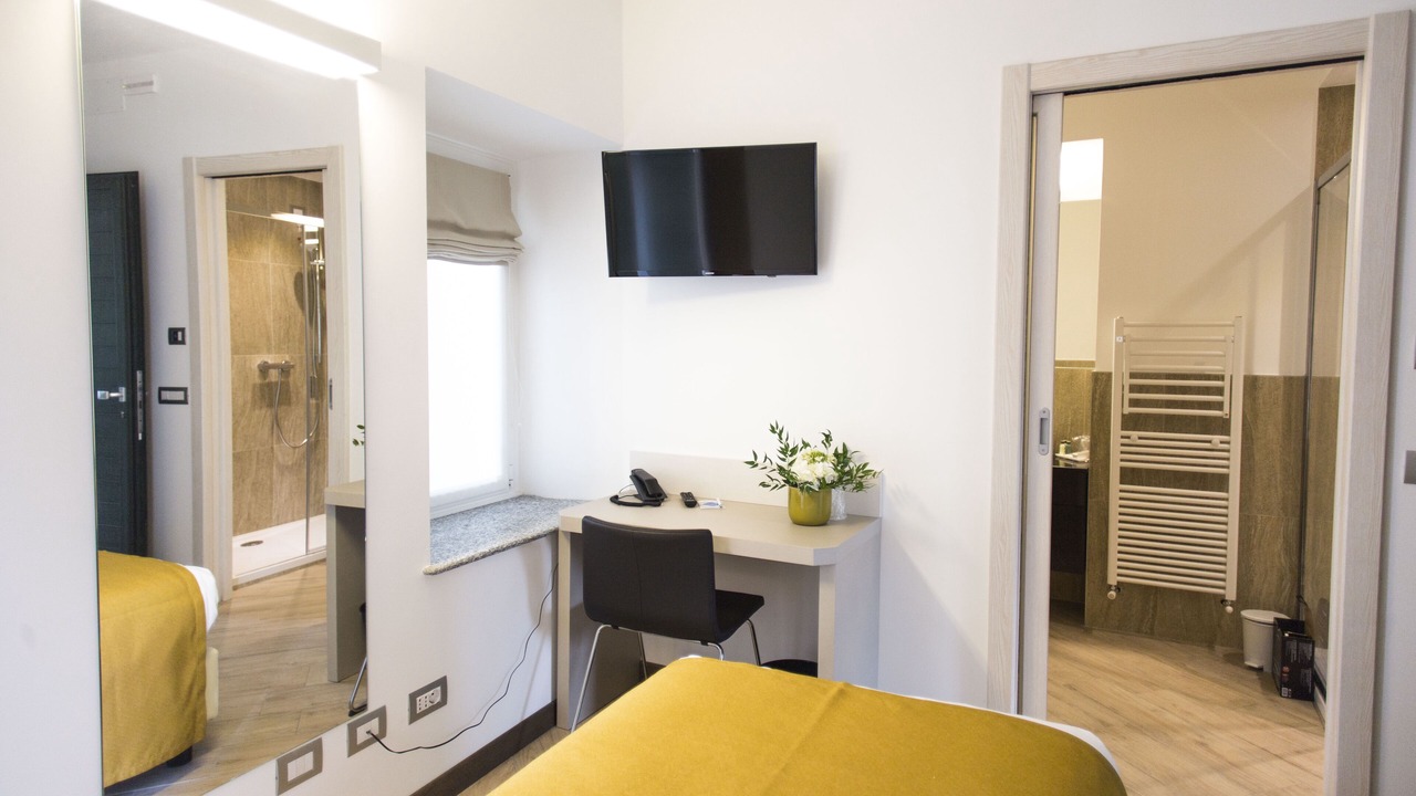 Photo of Bedroom in Angera