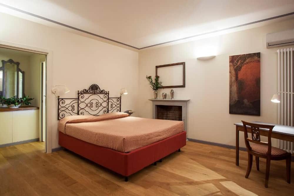 Photo of Bedroom in Vimercate