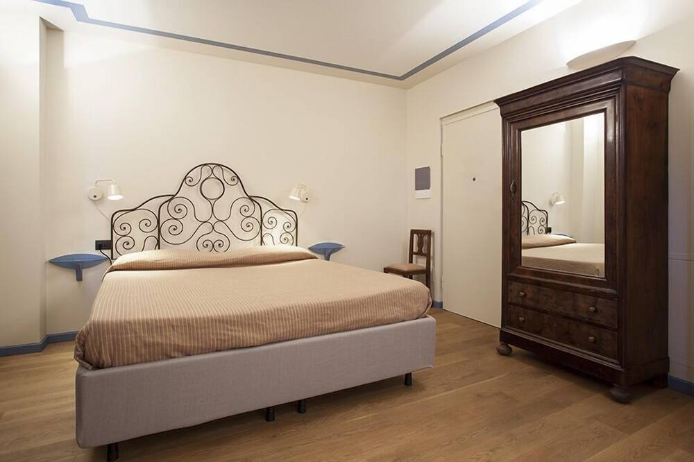 Photo of Bedroom in Vimercate