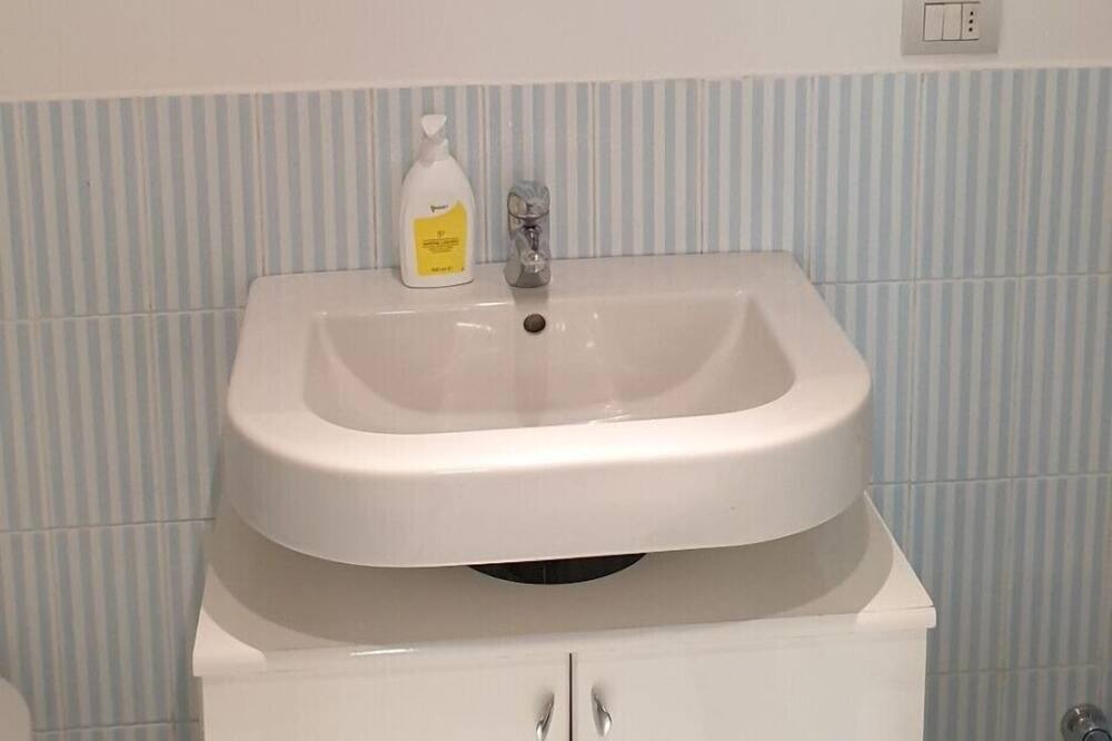 Photo of Bathroom in Zona Solari
