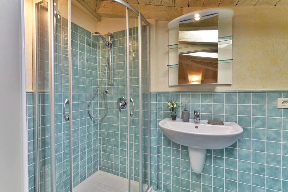 Photo of Bathroom in Bogliaco