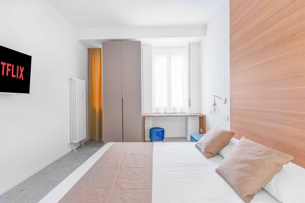 Photo of Bedroom in Chinatown