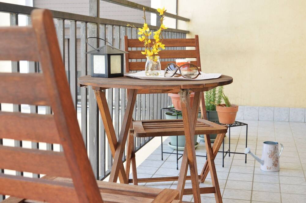 Photo of Patio Balcony in Travaco Siccomario