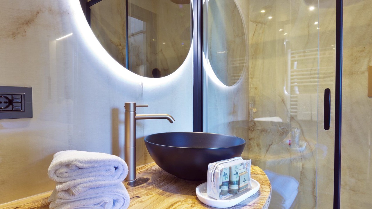 Photo of Bathroom in Sirmione