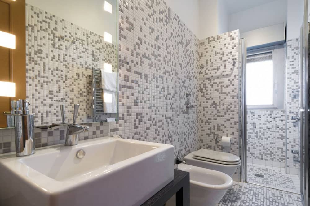 Photo of Bathroom in Gallaratese