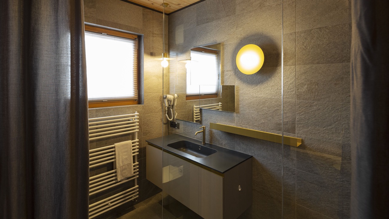 Photo of Bathroom in Teola