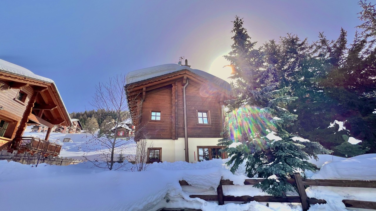 Photo of Outdoor in Teola
