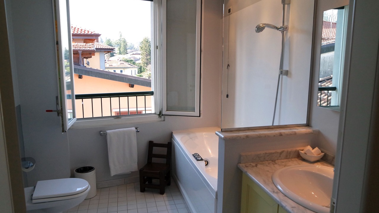 Photo of Bathroom in Porto Valtravaglia