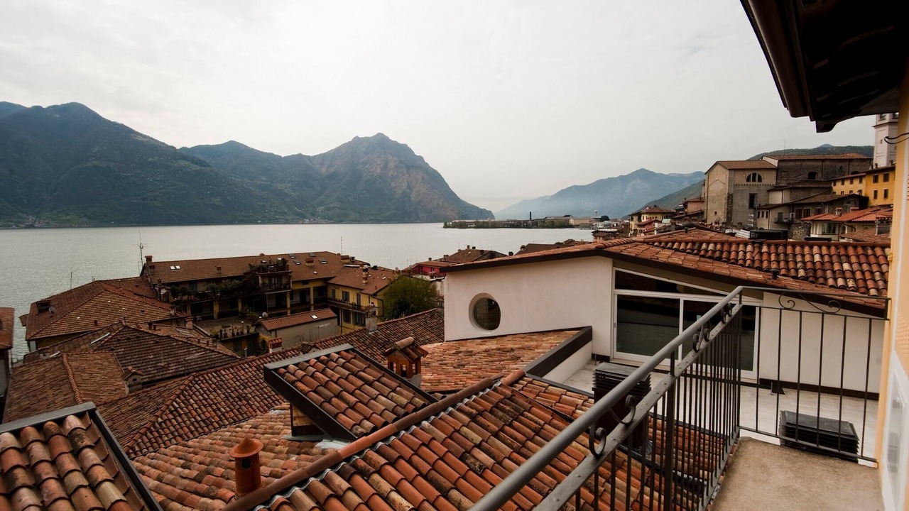 Photo of Outdoor in Lovere Old Town