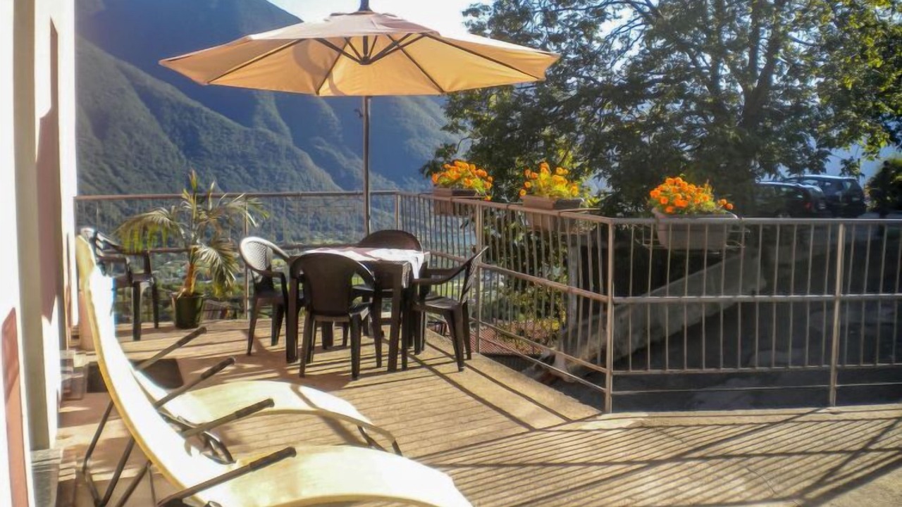 Photo of Outdoor in Corrido
