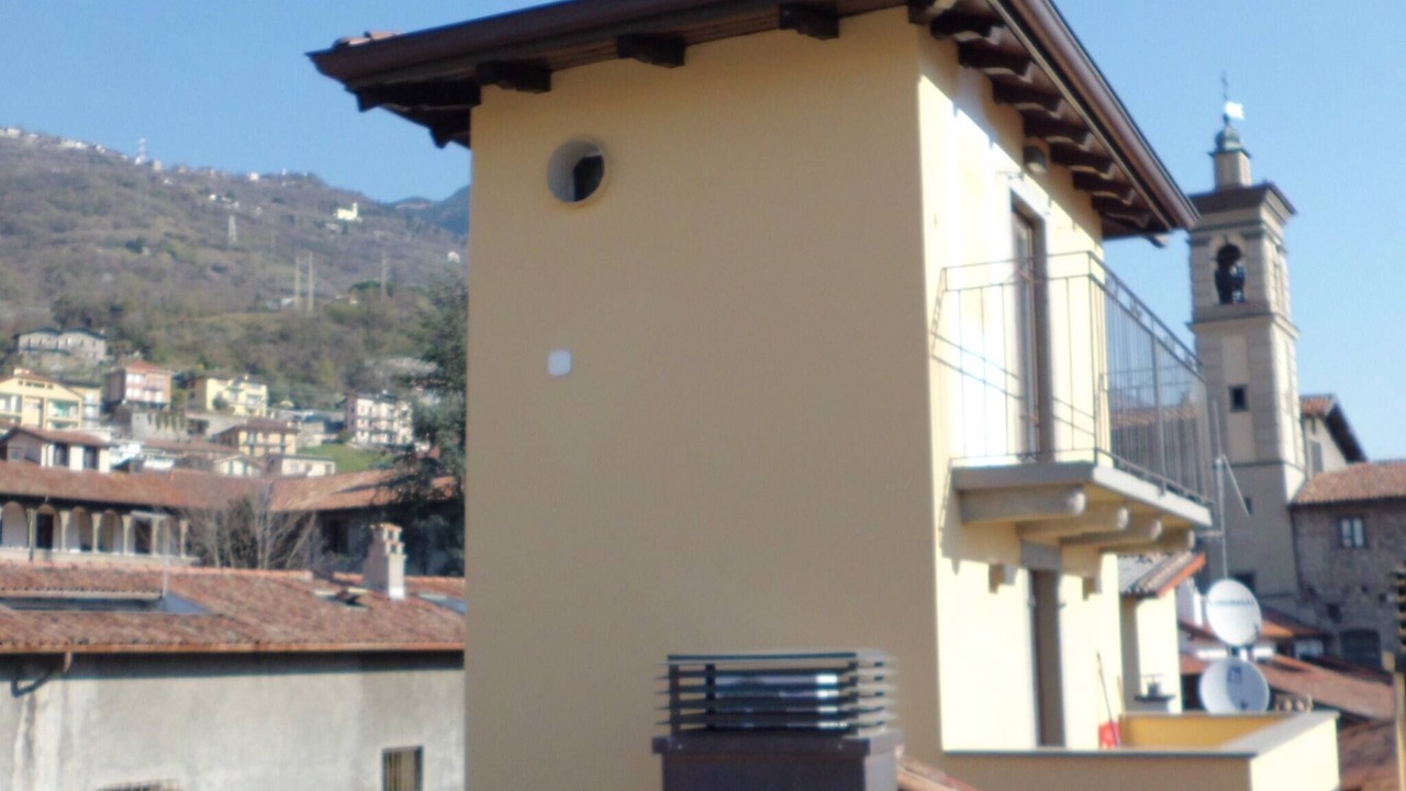 Photo of Outdoor in Lovere Old Town