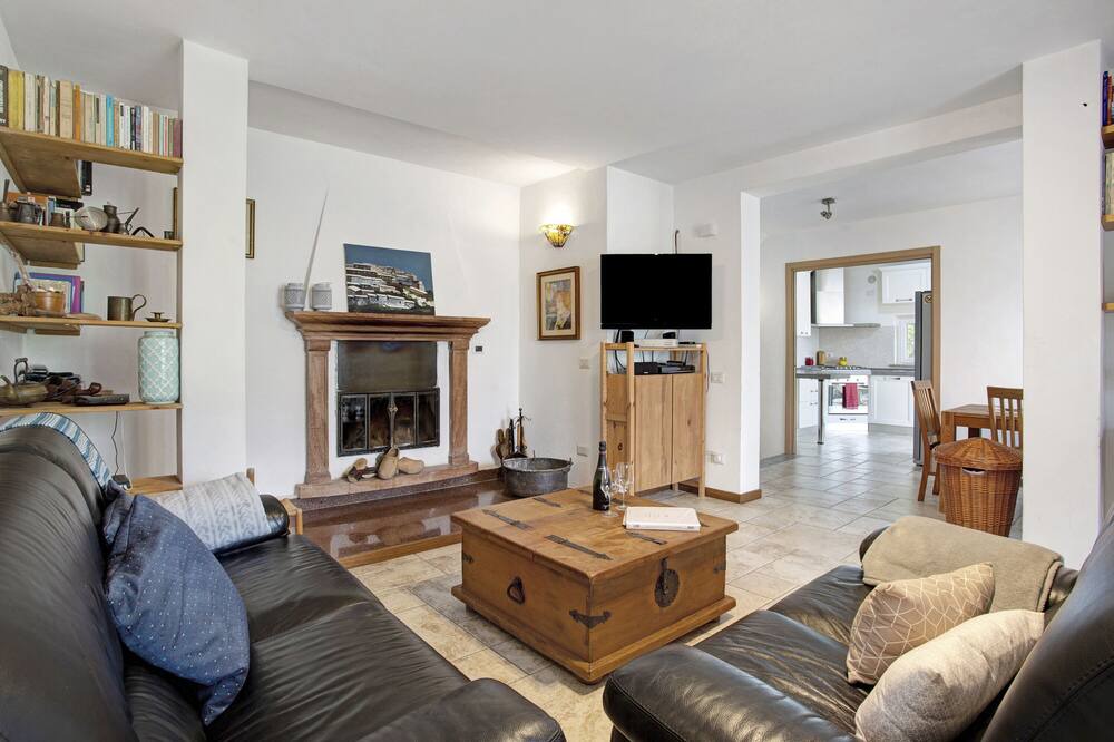 Photo of Livingroom in Oliveto Lario