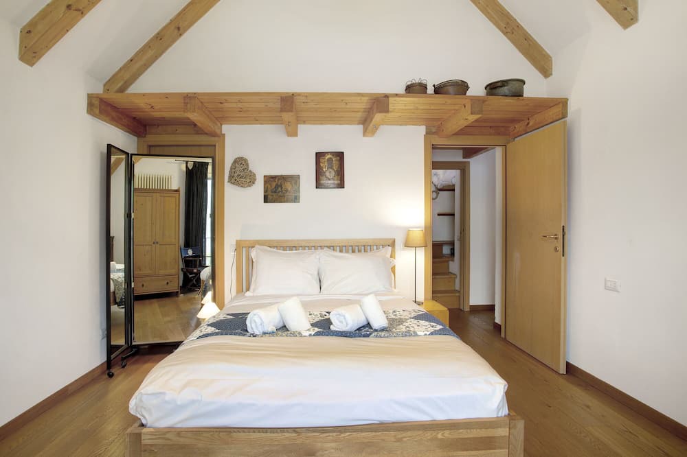 Photo of Bedroom in Oliveto Lario