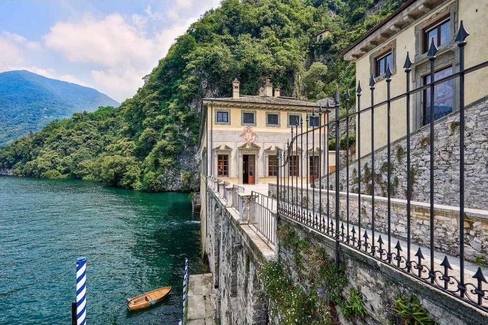 Photo of Outdoor in Torno