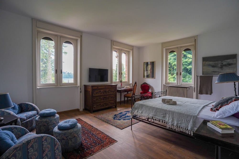 Photo of Bedroom in Monate
