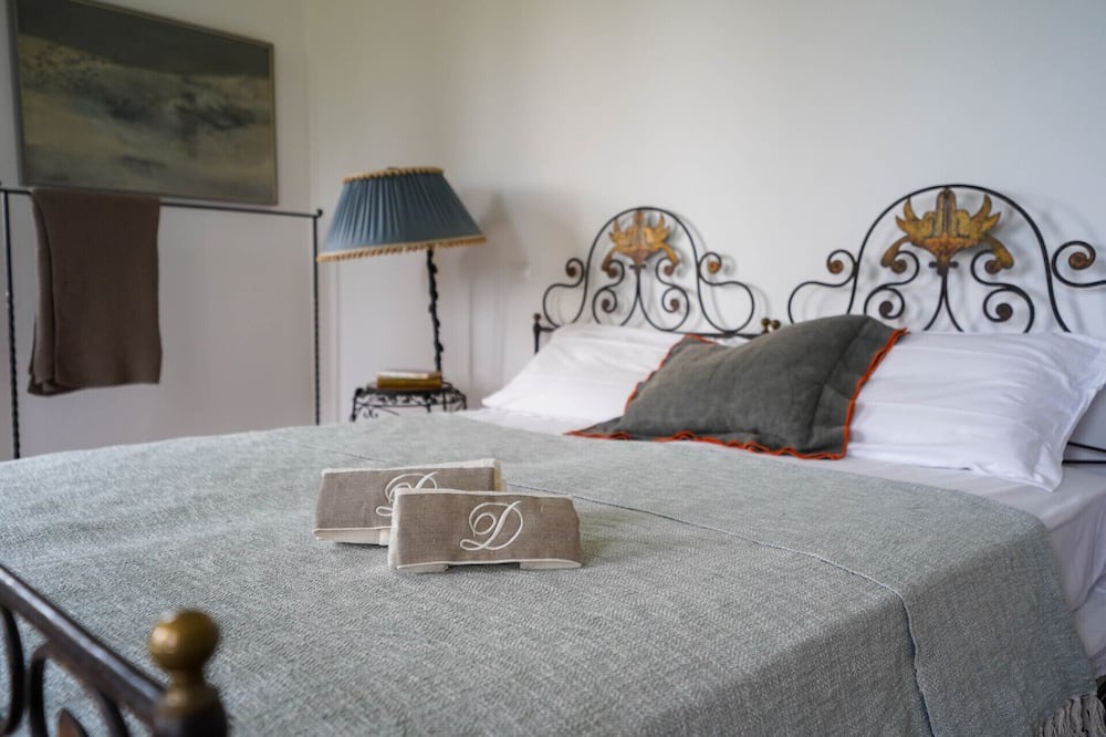 Photo of Bedroom in Monate