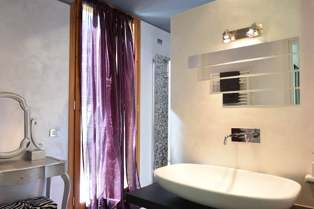 Photo of Bathroom in Brezzo di Bedero