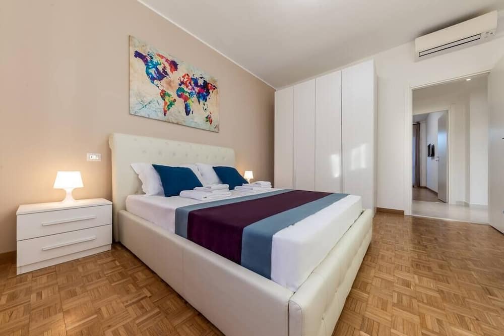 Photo of Bedroom in Lambrate