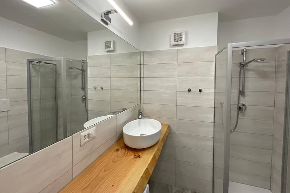 Photo of Bathroom in Barona