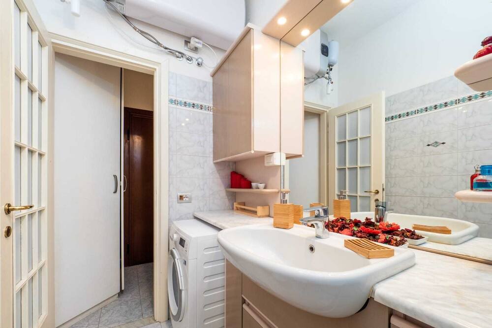 Photo of Bathroom in Navigli