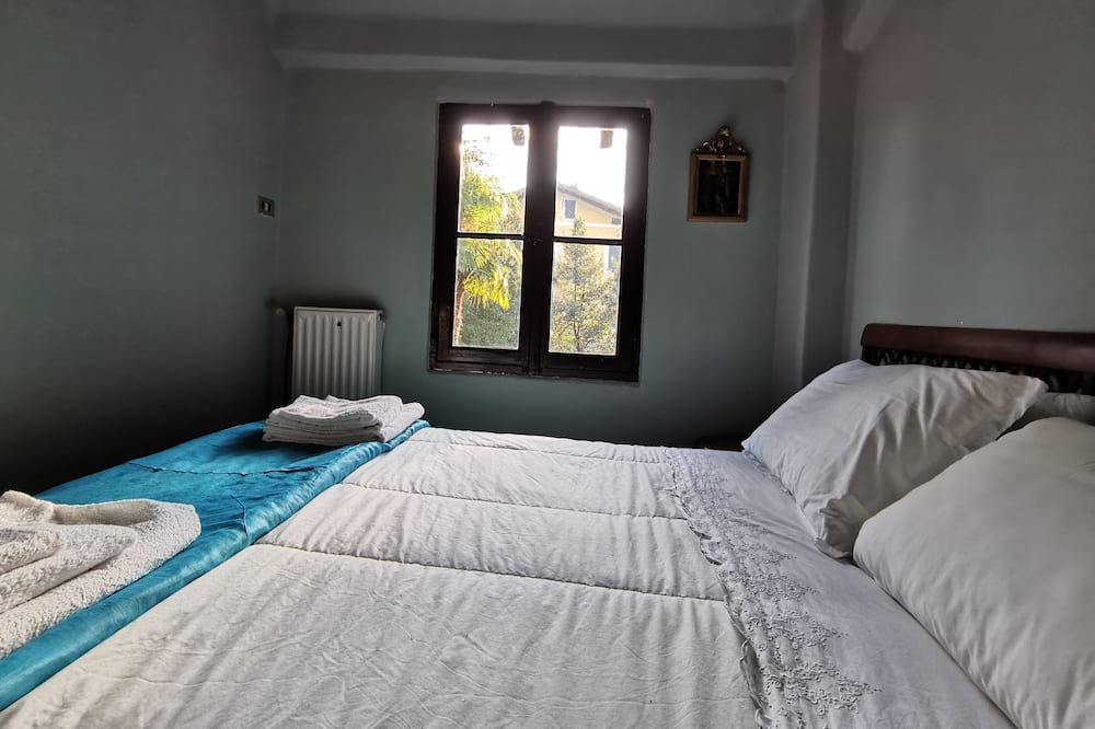 Photo of Bedroom in Erba