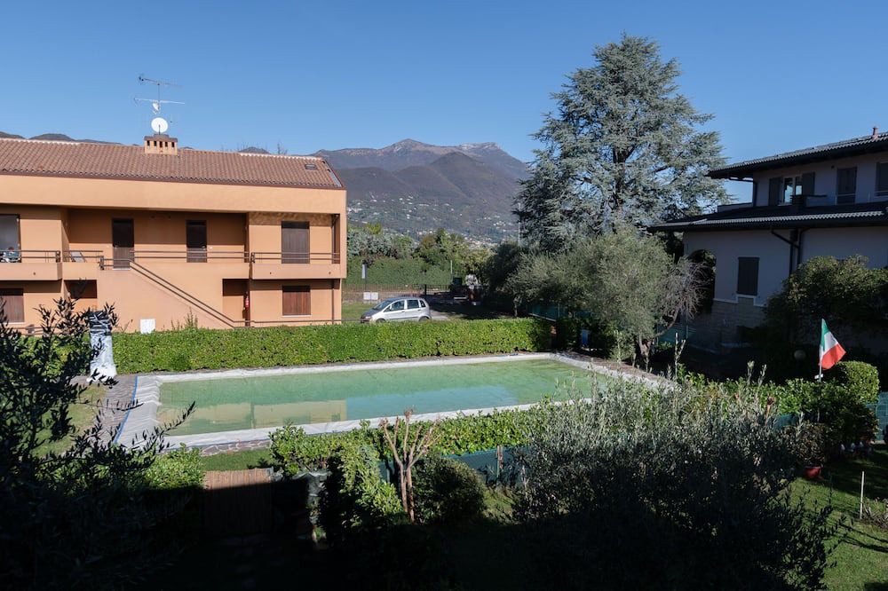 Photo of Others in Portese