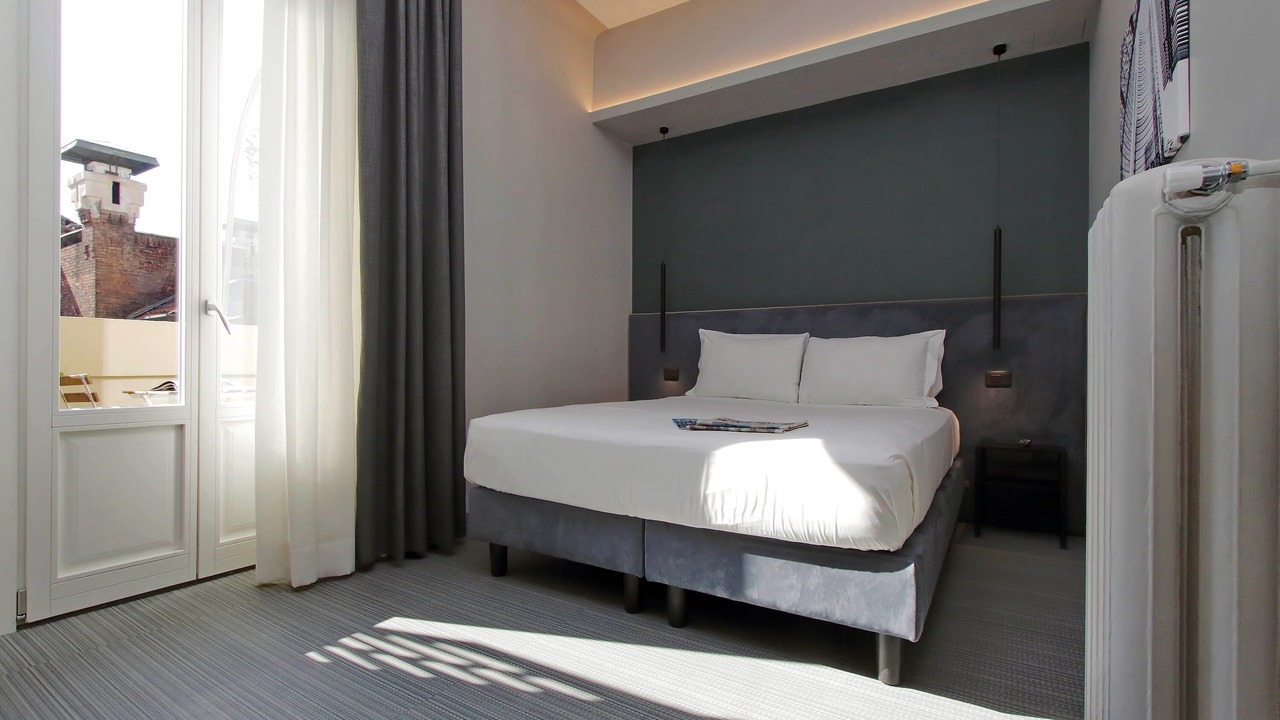 Photo of Bedroom in Tricolore