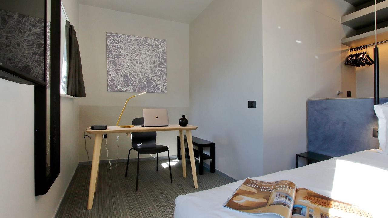Photo of Bedroom in Tricolore