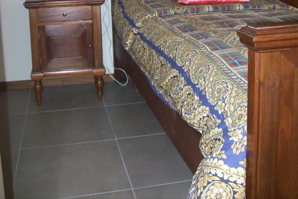 Photo of Bedroom in Vanzaghello