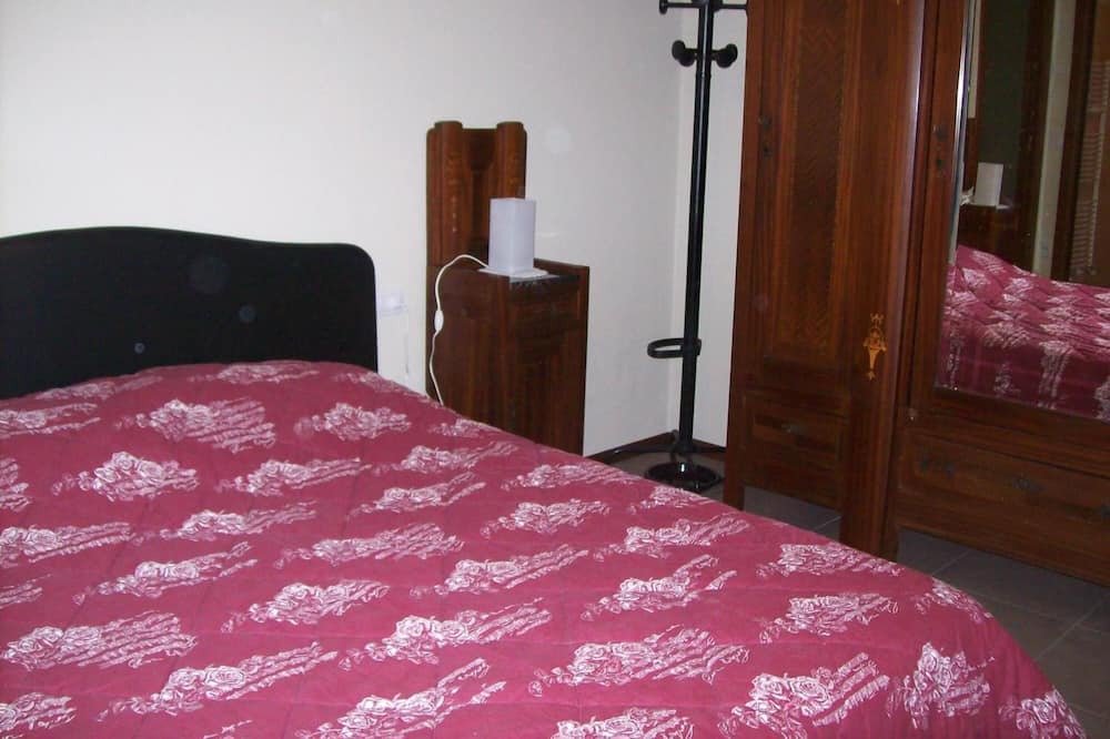 Photo of Bedroom in Vanzaghello